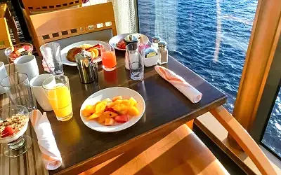 Luxury Bosphorus Cruise: Istanbul’s Most Exclusive Waterfront Experience