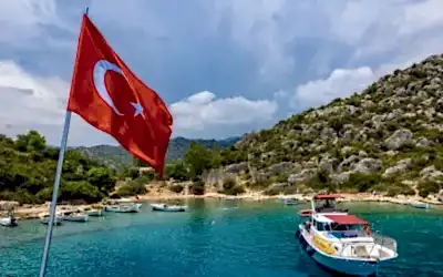 Yacht Tour Istanbul – Luxury Cruises on the Bosphorus